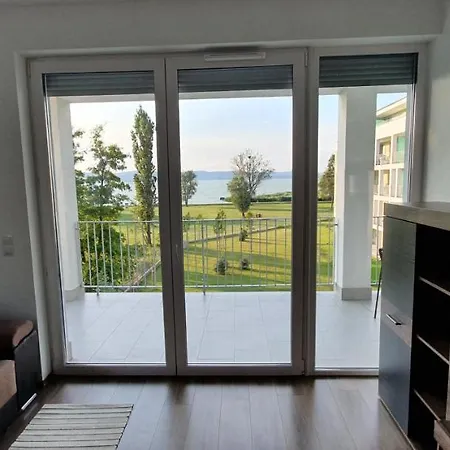 Lelle Exclusive * Balatonlelle