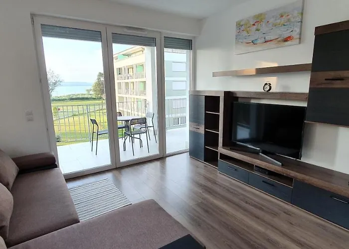 Lelle Exclusive Apartament *