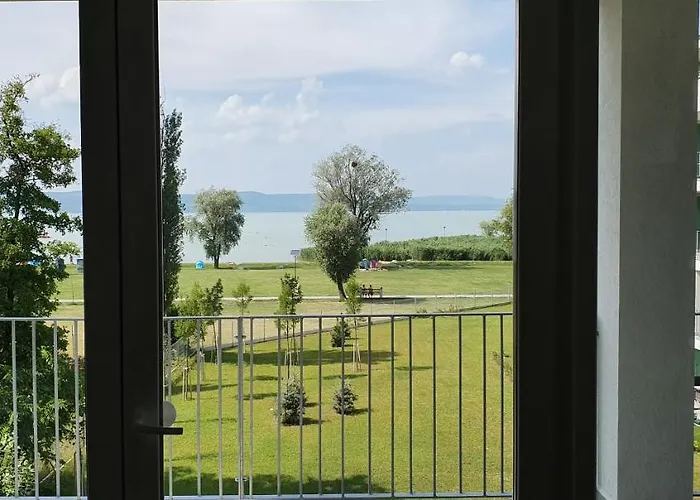Lelle Exclusive * Balatonlelle