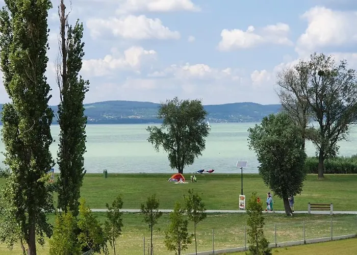 Lelle Exclusive Apartament *
